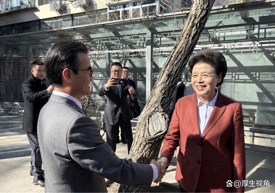 丝路基金(丝路基金总法律顾问到访兴业)
